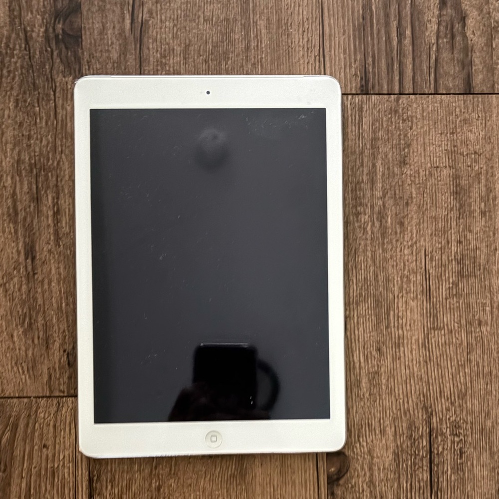 Apple iPad Air 1st Generation